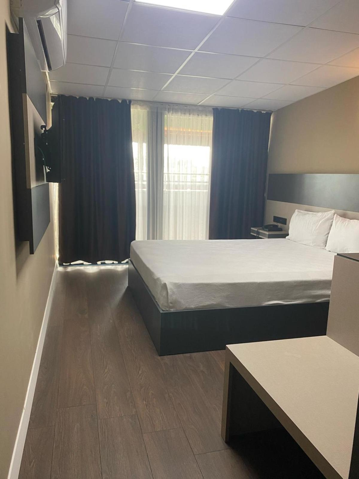 Esse Joven Hotel Antalya Extérieur photo